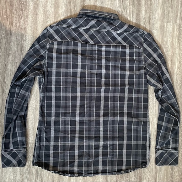 J.B. Holt Athletic Fit Stretch Shirt Size Medium - Picture 6 of 6